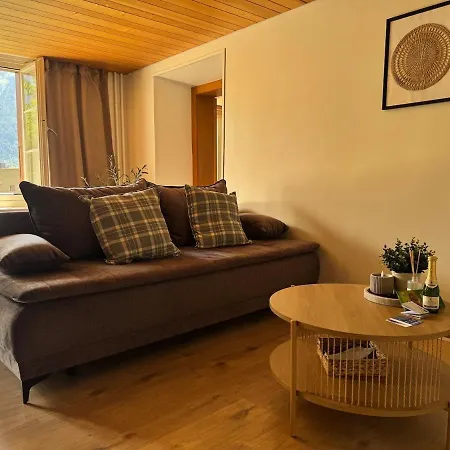 River 2 -kissed Retreat With Iconic Jungfraujoch View Interlaken