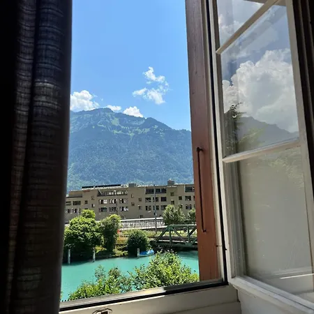 River 2 -kissed Retreat With Iconic Jungfraujoch View * Interlaken